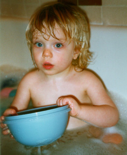 Sammy in the bath